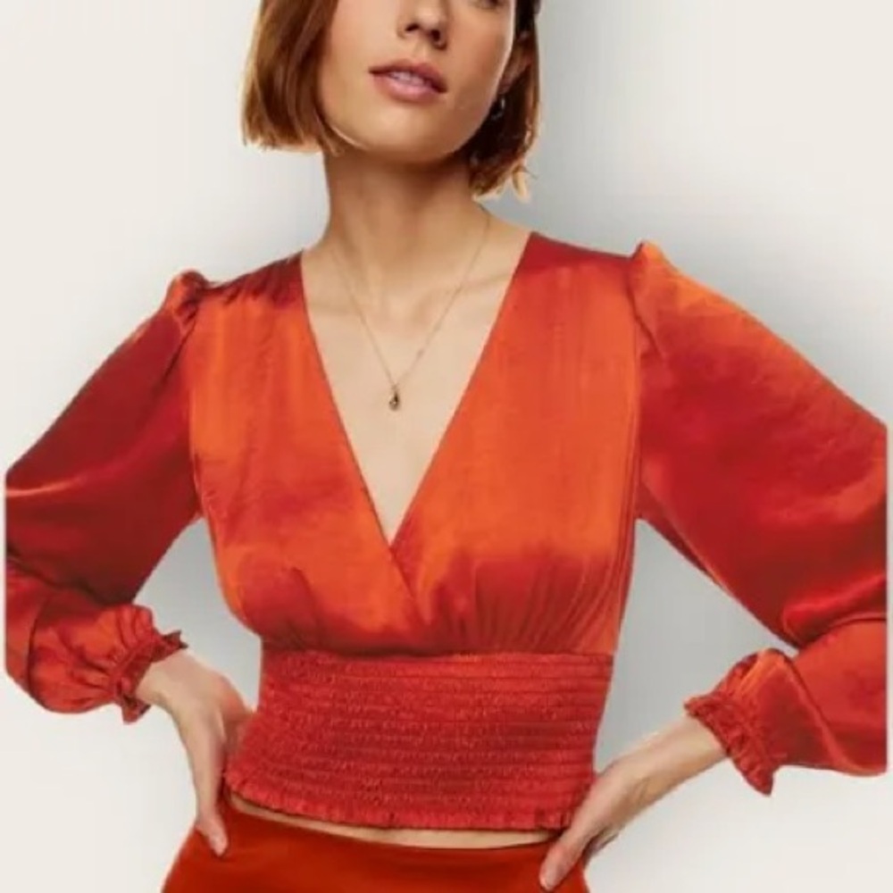 Aritzia Wistful Blouse